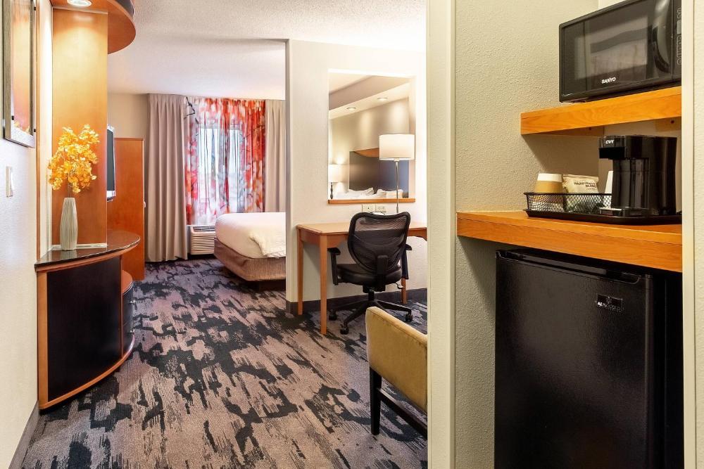 Executive King Suite with Sofa Bed interior